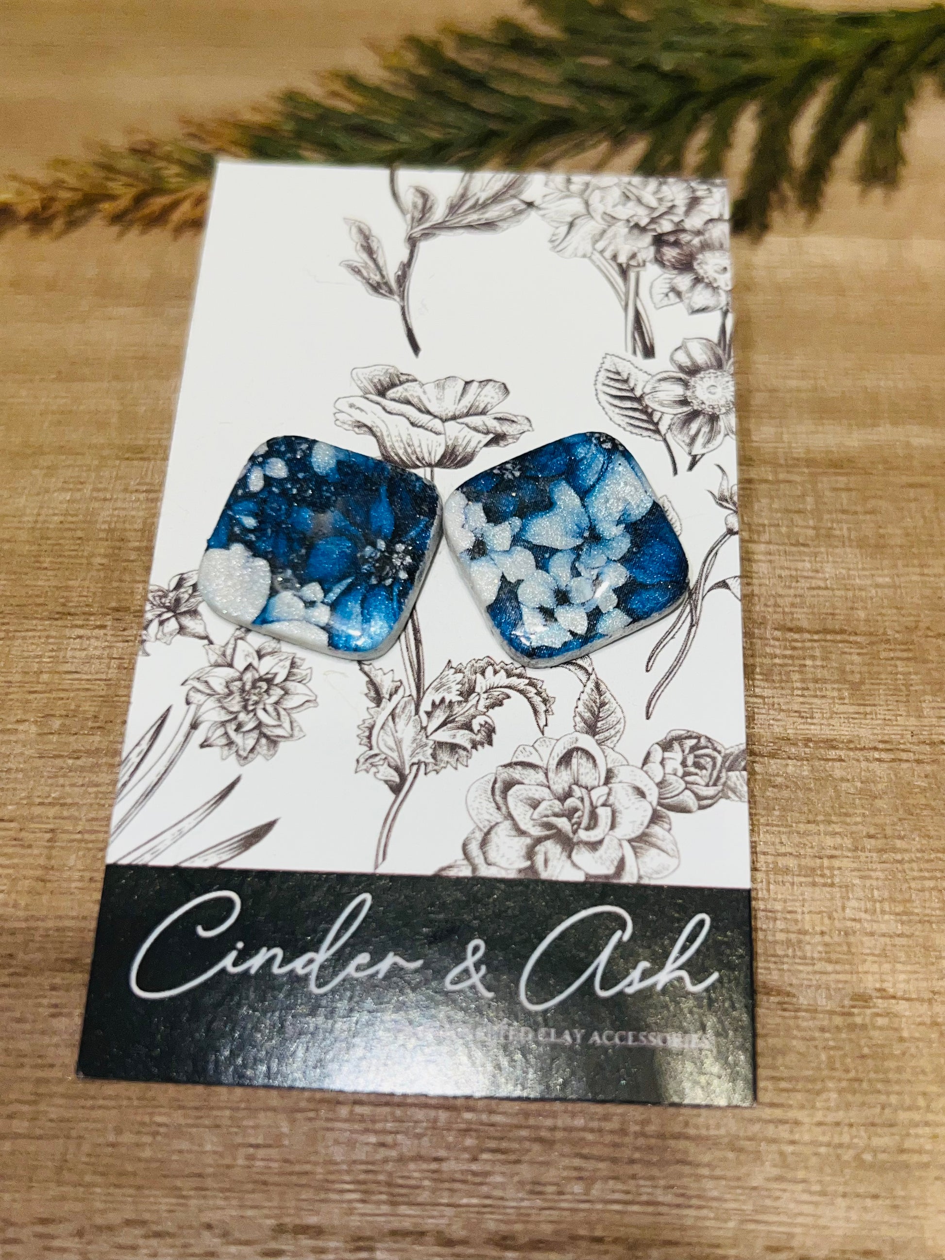 BLUE FLOWER SQUARE STUDS - cinder.and.ash