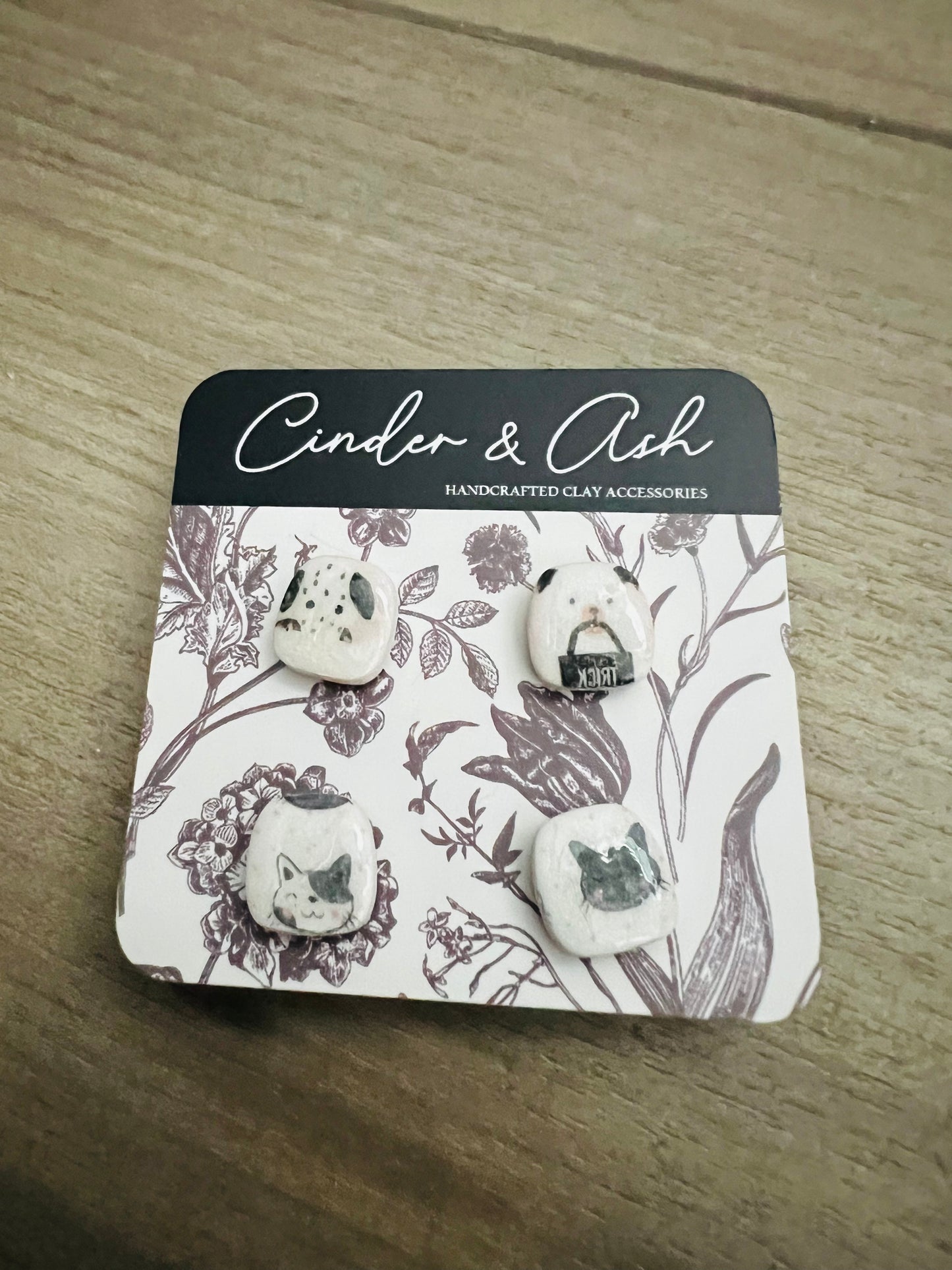 CAT & HALLOWEEN DOG MINI STUDS - cinder.and.ash